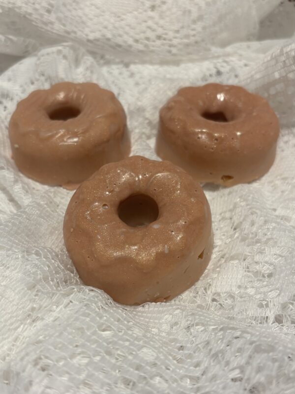 Vanilla Berry Donut - Image 3